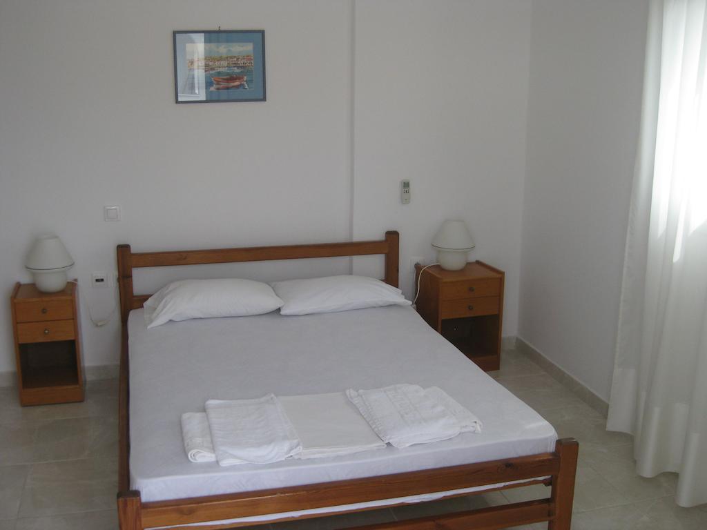 Maravelias House Archangelos (Laconia) Quarto foto